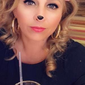 Meet your Posher, Virginia